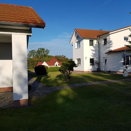 Landhotel Pathes Hof Volkenshagen Exteriör bild