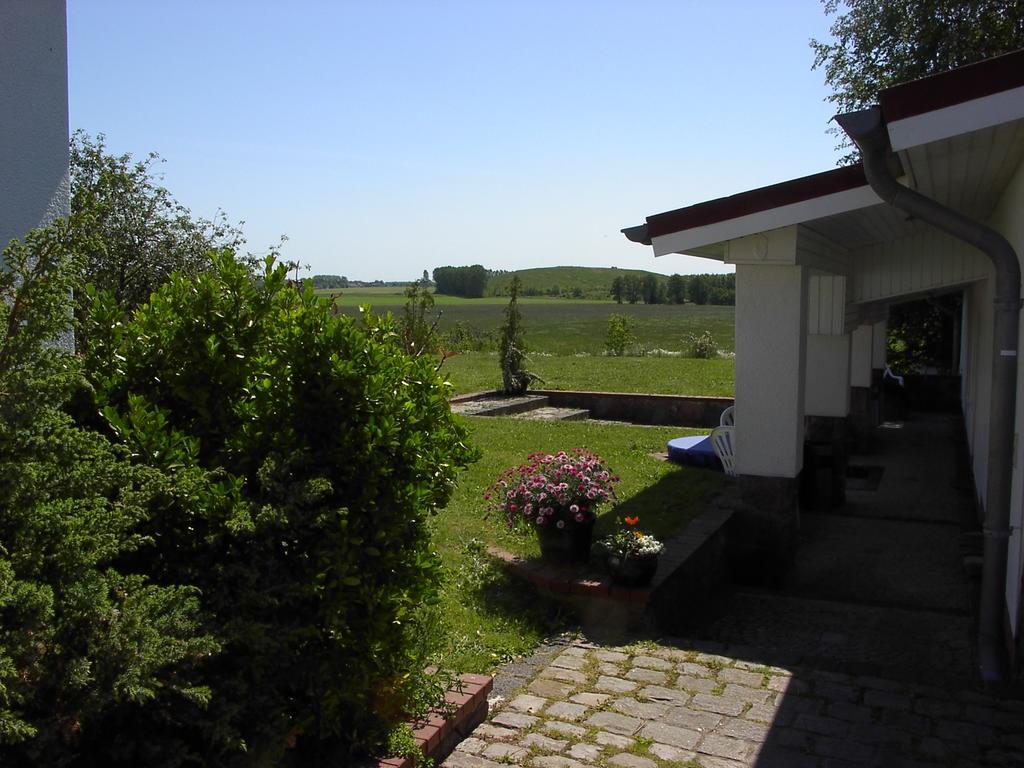 Landhotel Pathes Hof Volkenshagen Exteriör bild