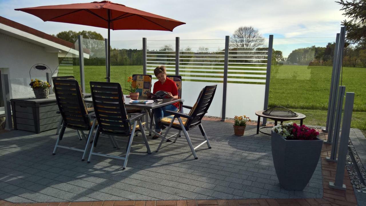Landhotel Pathes Hof Volkenshagen Exteriör bild