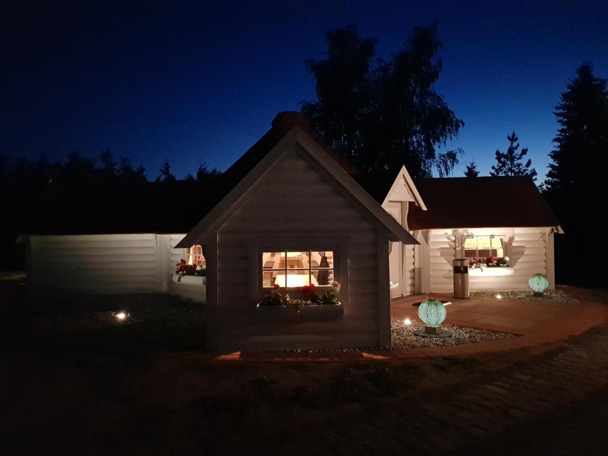 Landhotel Pathes Hof Volkenshagen Exteriör bild